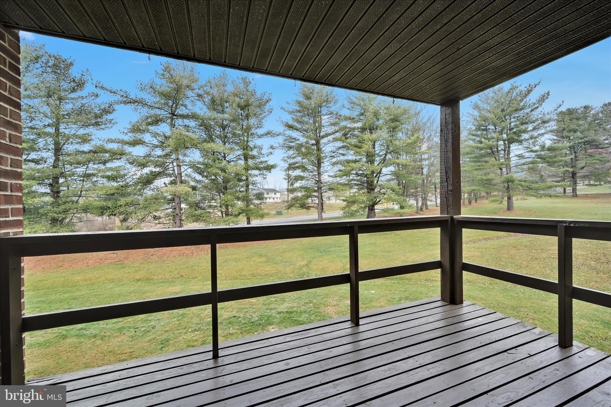107 Village Road Orwigsburg, PA 17961 - Photo 26 of 40 Patio