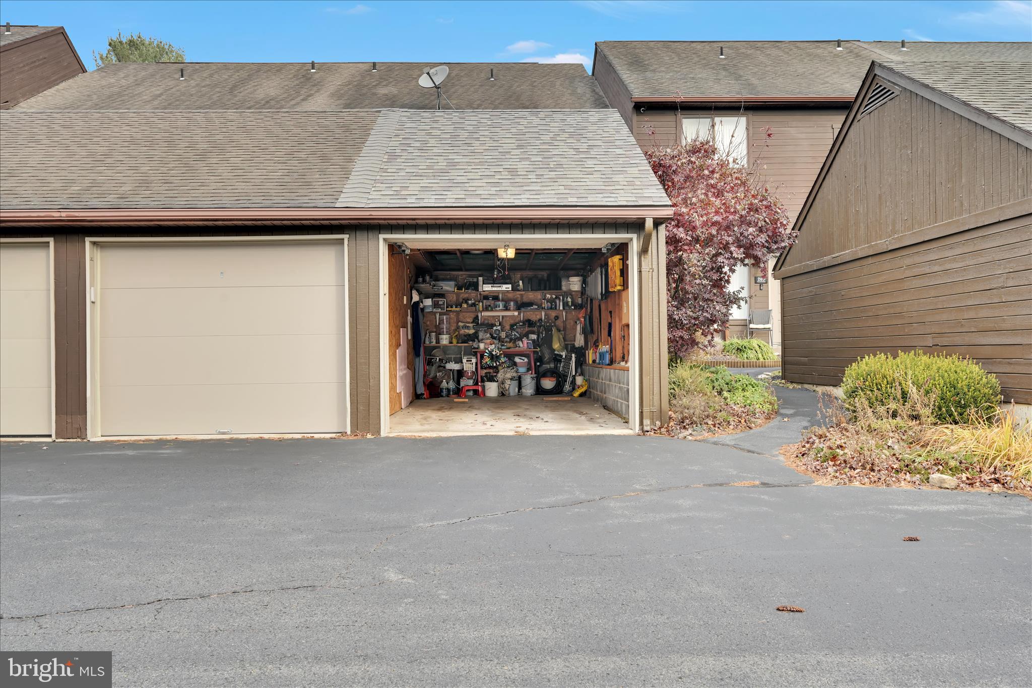 107 Village Road Orwigsburg, PA 17961 - Photo 35 of 40 Garage