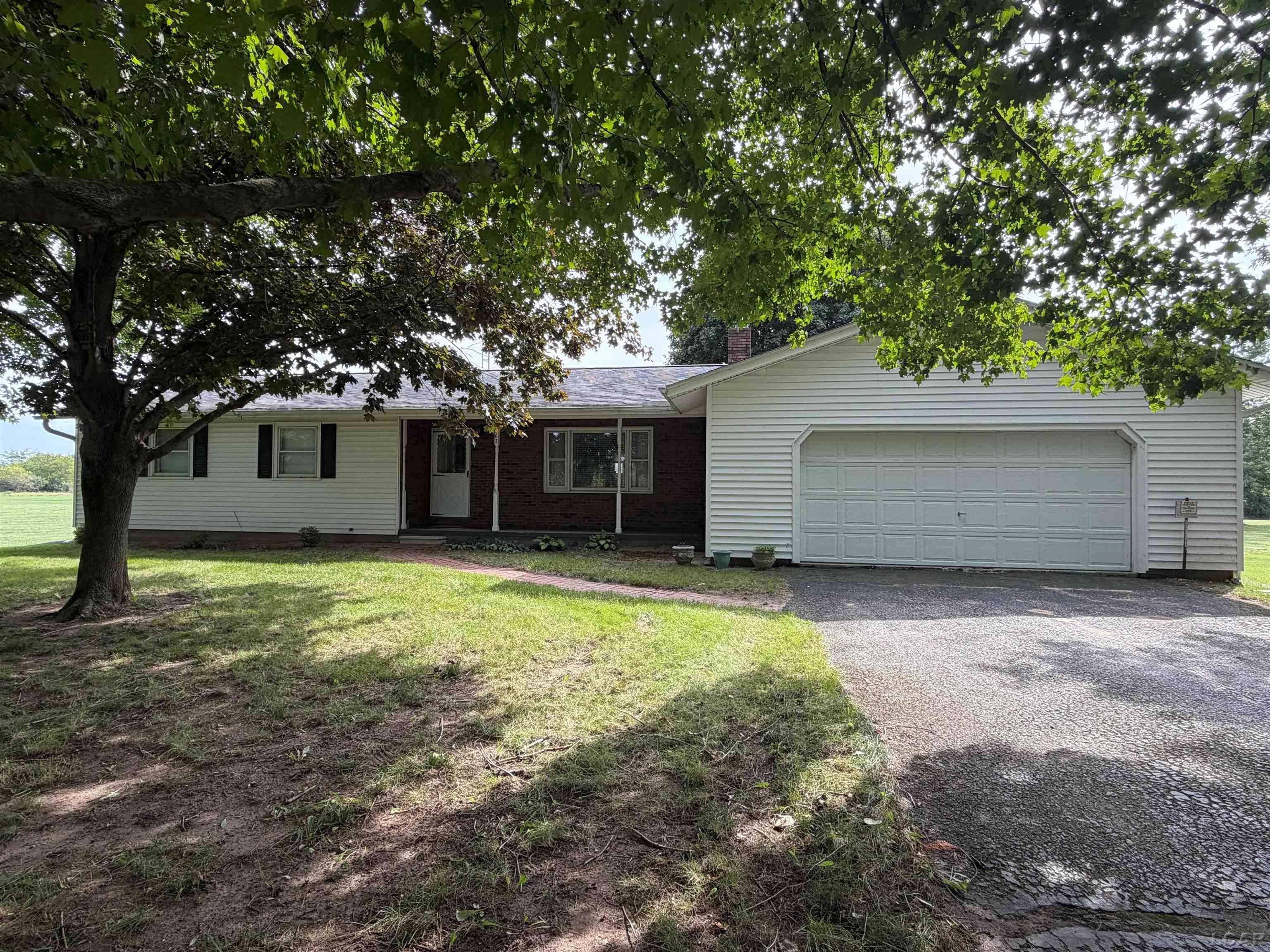 2363 West Carleton Road Adrian, MI 49221 - Photo 1 of 1 Gallery Image 1