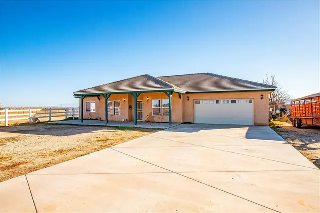 $675,000 | 8224 West W Avenue, Lancaster, CA 93536