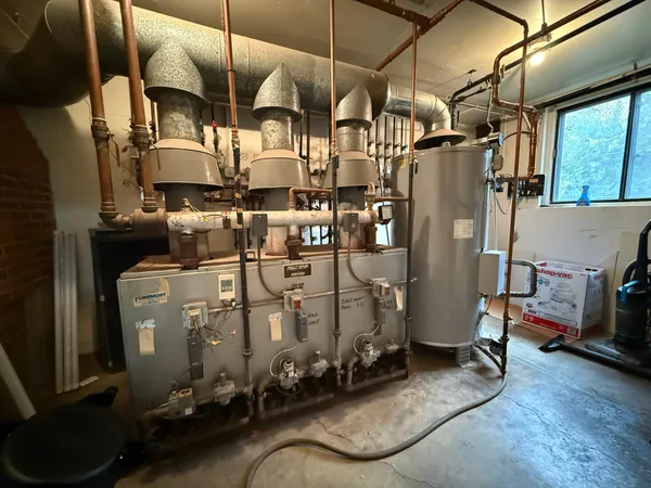 $2,600,000 | 729 Oakdale Avenue, St. Paul, MN 55107