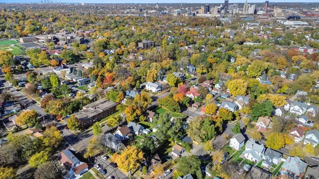 $2,600,000 | 729 Oakdale Avenue, St. Paul, MN 55107