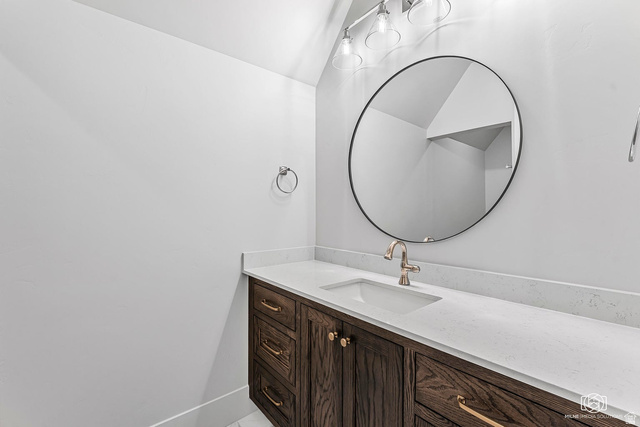 1468 South Red Cliffs Temple Lane St. George, UT 84790 - Photo 47 of 64 Bathroom with vanity