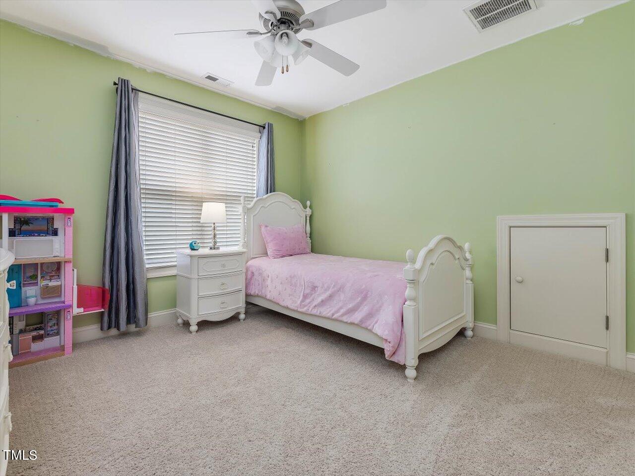 7341 Newport Avenue Raleigh, NC 27613 - Photo 18 of 30 42-Bedroom 2