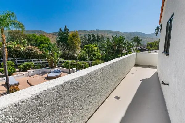$2,899,000 | 2296 Applewood Lane, Camarillo, CA 93012