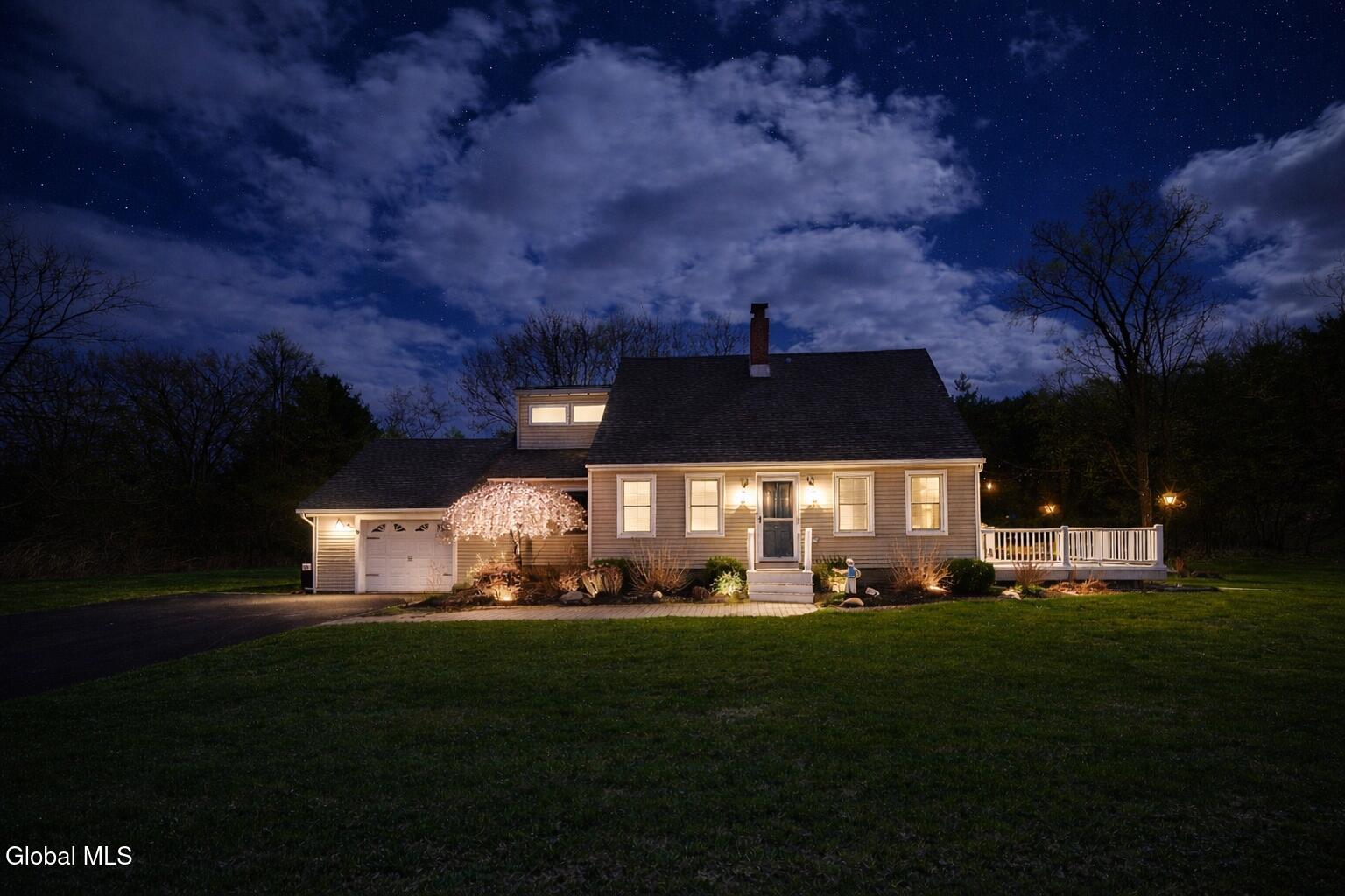 124 Gi Road Guilderland, NY 12009 - Photo 4 of 34 Night