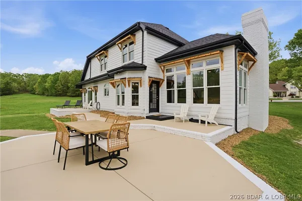 $1,599,000 | 5488 Pebble Lane, Osage Beach, MO 65065