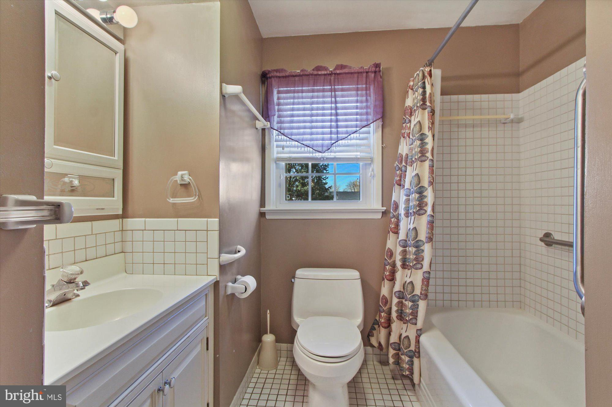 1732 Prescott Road York, PA 17403 - Photo 16 of 29