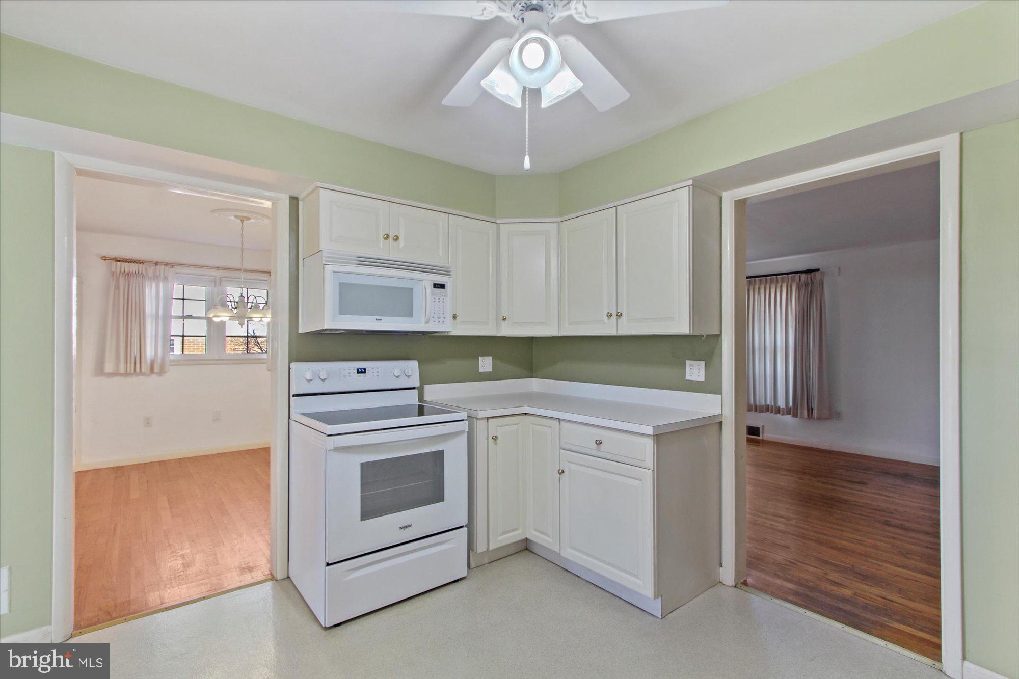 1732 Prescott Road York, PA 17403 - Photo 9 of 29