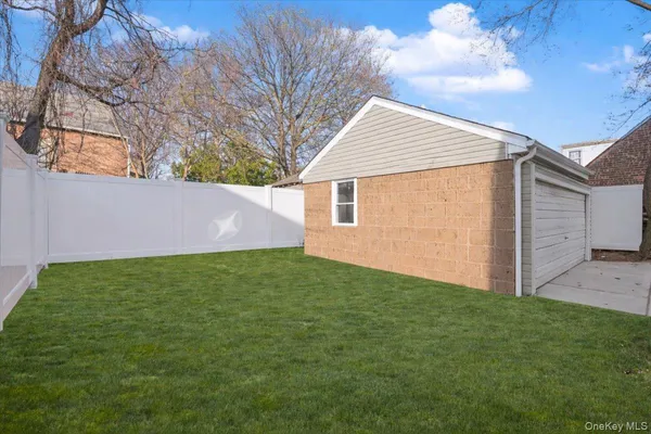 $1,599,000 | 120-27 172nd Street | St. Albans