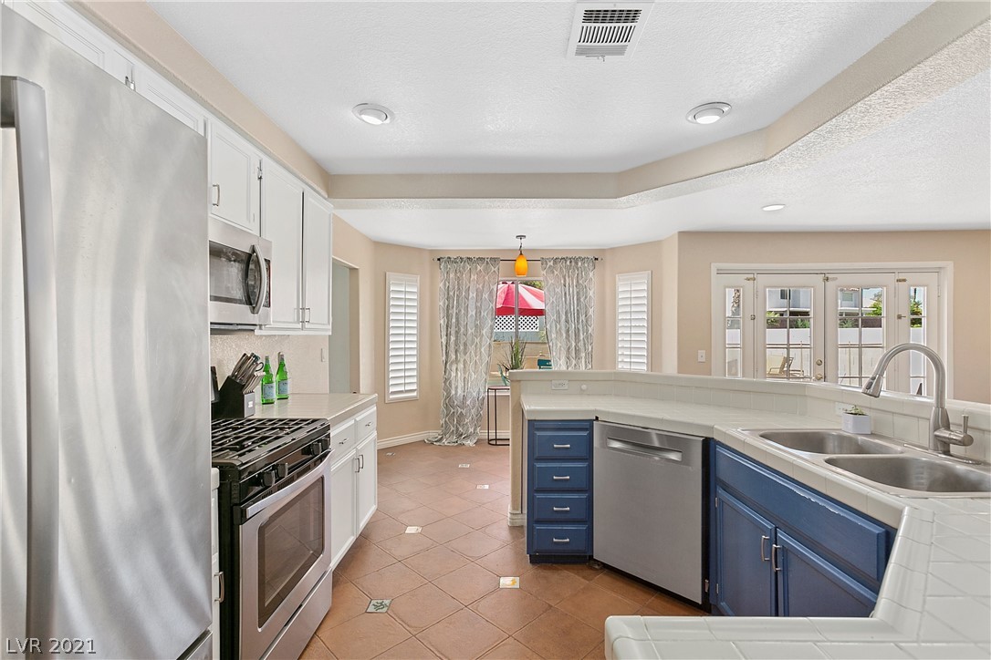 741 Rising Star Drive Henderson, NV 89014 - Photo 19 of 50 Gallery Image 19