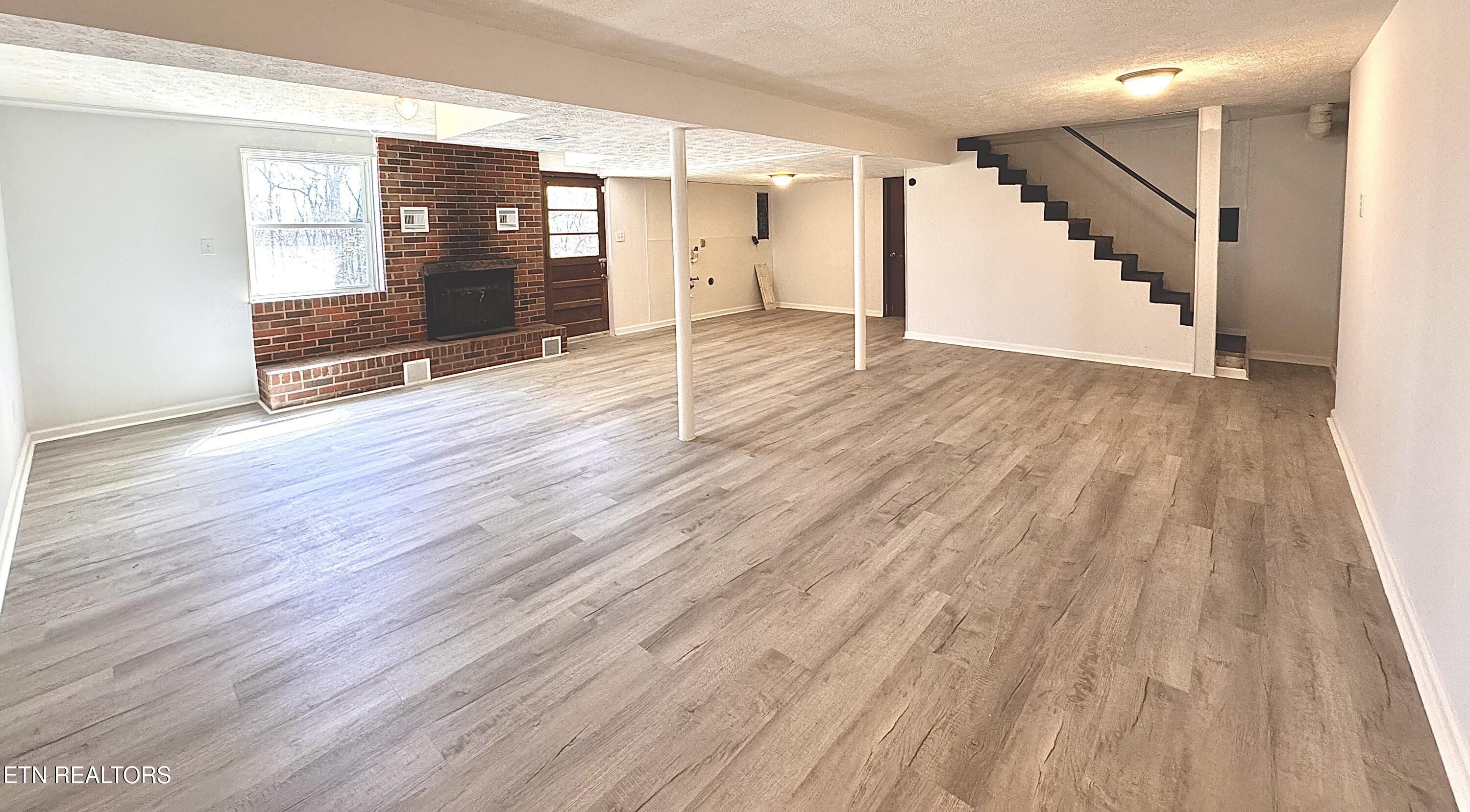 138 South Gaylor Road La Follette, TN 37766 - Photo 32 of 46 IMG_2946