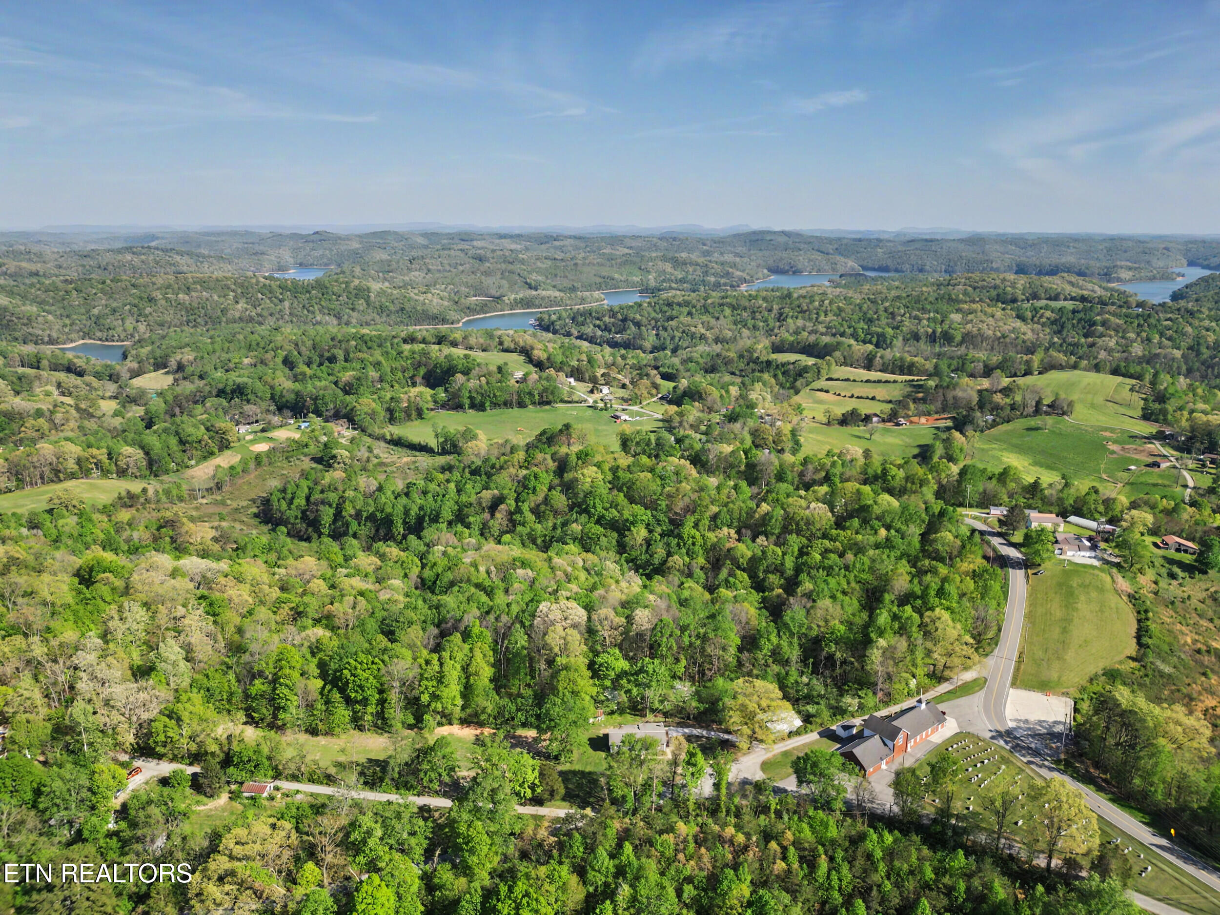 138 South Gaylor Road La Follette, TN 37766 - Photo 5 of 45 38_dji_0145