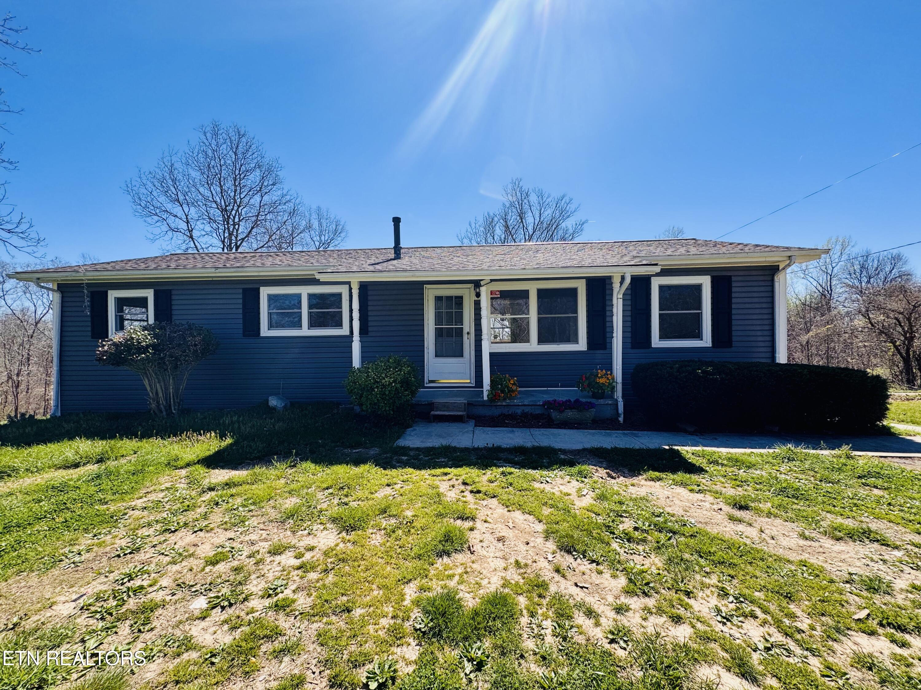 138 South Gaylor Road La Follette, TN 37766 - Photo 7 of 46 IMG_2888