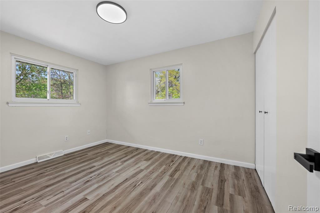 26027 Ross Street Inkster, MI 48141 - Photo 14 of 23