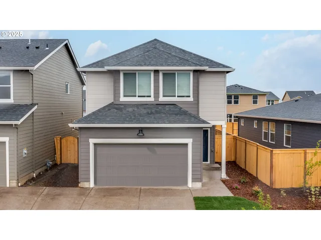 $449,995 | 2839 U Street, Springfield, OR 97477