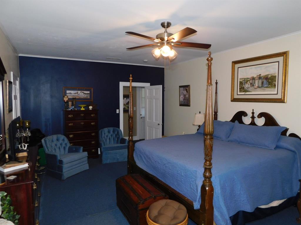 406 3rd Street Springhill, LA 71075 - Photo 31 of 36