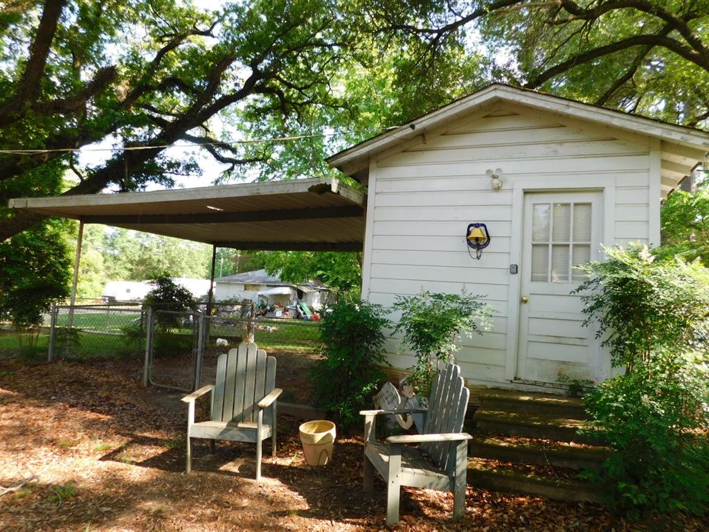 406 3rd Street Springhill, LA 71075 - Photo 6 of 36