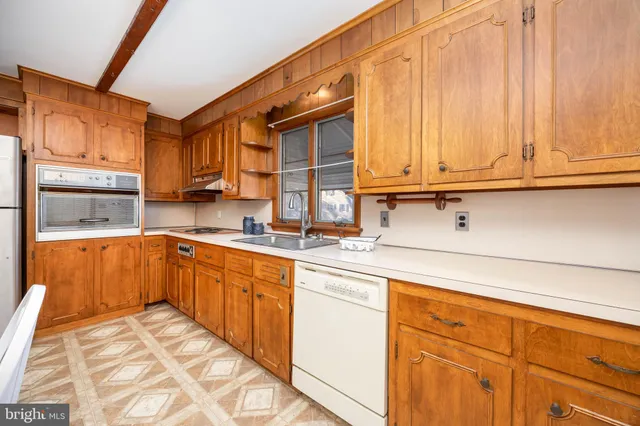 $225,000 | 404 Nanticoke Street, Sharptown, MD 21861