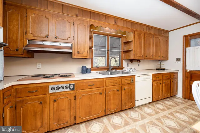 $225,000 | 404 Nanticoke Street, Sharptown, MD 21861