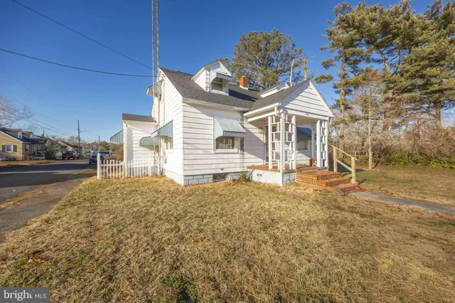 $225,000 | 404 Nanticoke Street, Sharptown, MD 21861