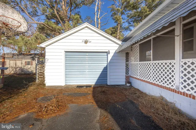 $225,000 | 404 Nanticoke Street, Sharptown, MD 21861