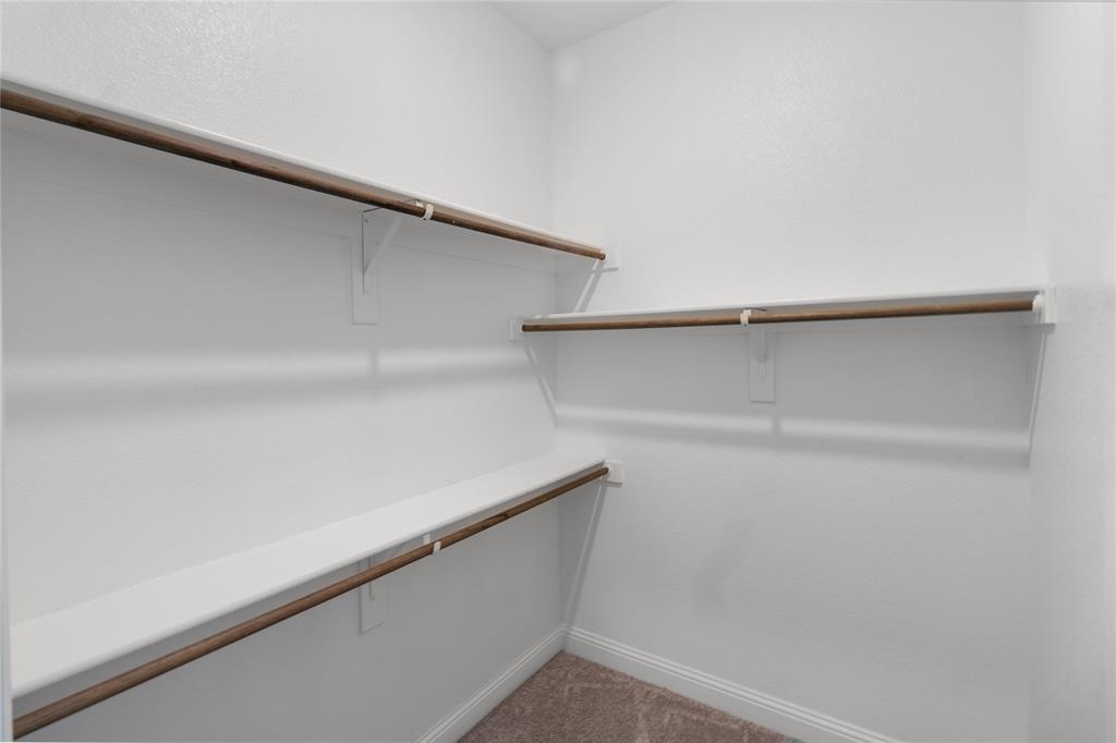 1017 Ranger Drive DeSoto, TX 75115 - Photo 21 of 39 2nd Primary Bedroom Walk In closet