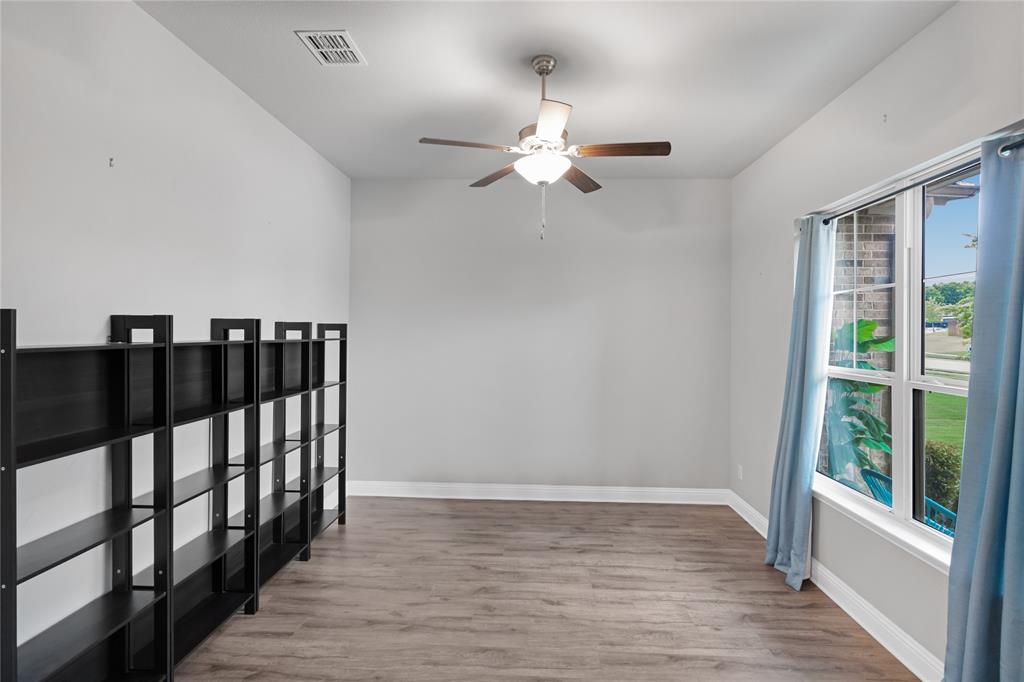 1017 Ranger Drive DeSoto, TX 75115 - Photo 31 of 39