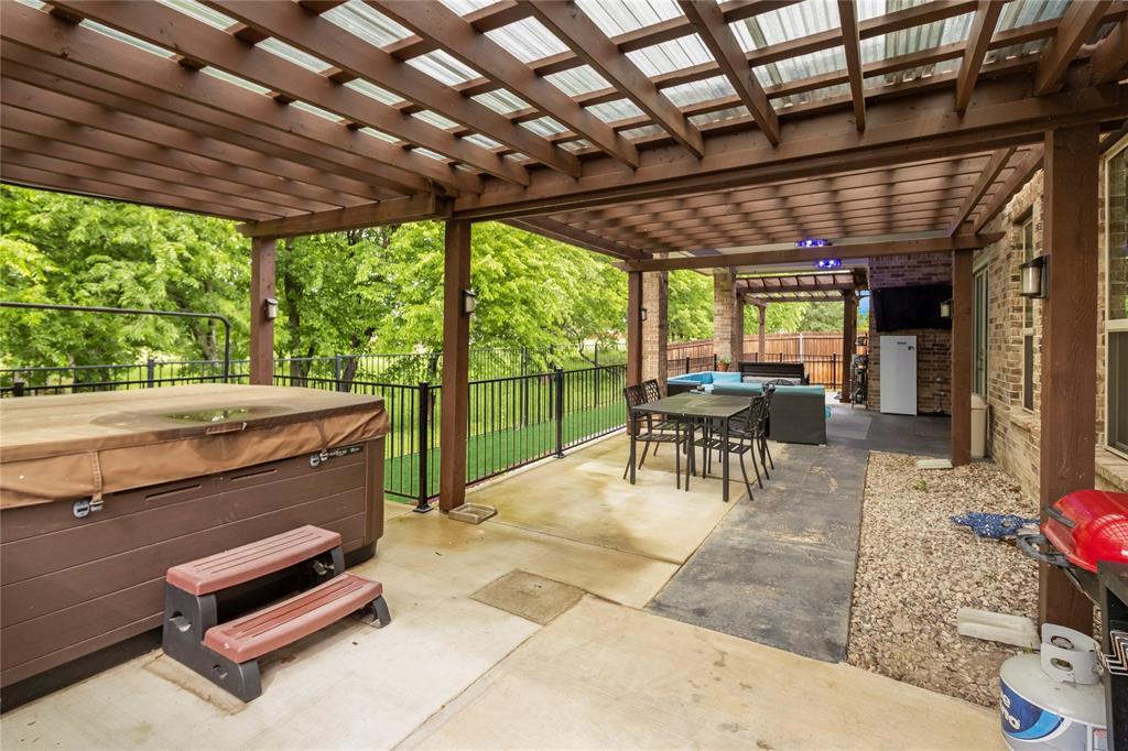 1017 Ranger Drive DeSoto, TX 75115 - Photo 36 of 39 Patio View Jacuzzi