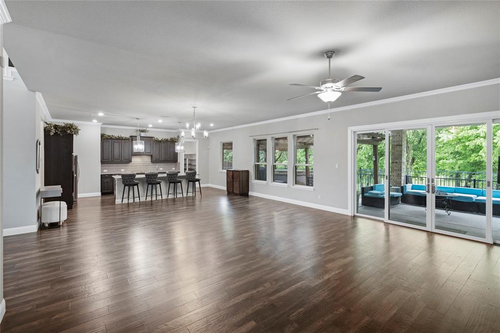 1017 Ranger Drive DeSoto, TX 75115 - Photo 10 of 39 Living Room with Patio View