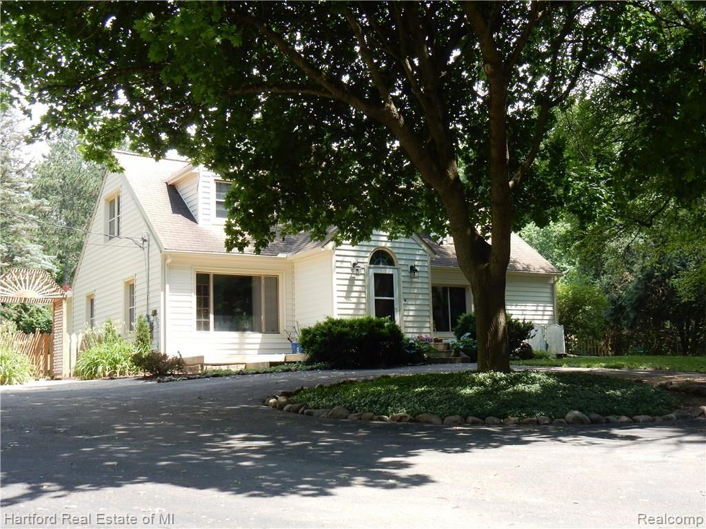 2470 Charms Road Wixom, MI 48393 - Photo 33 of 33 DSCN2173.JPG