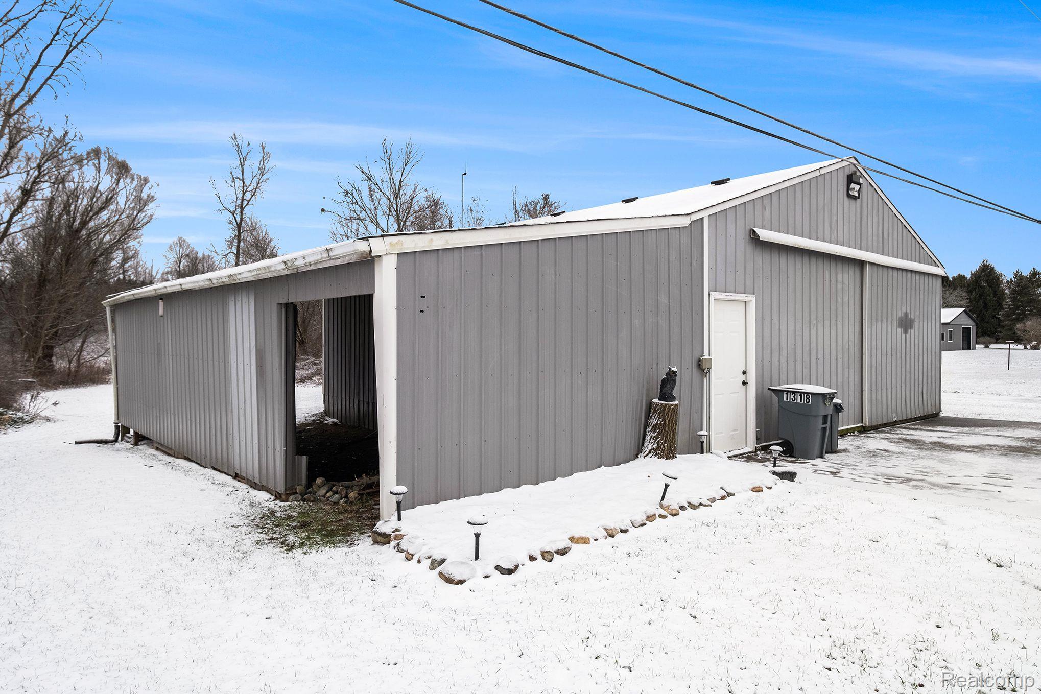 1318 East Burnside Road North Branch, MI 48461 - Photo 36 of 42 Gallery Image 36