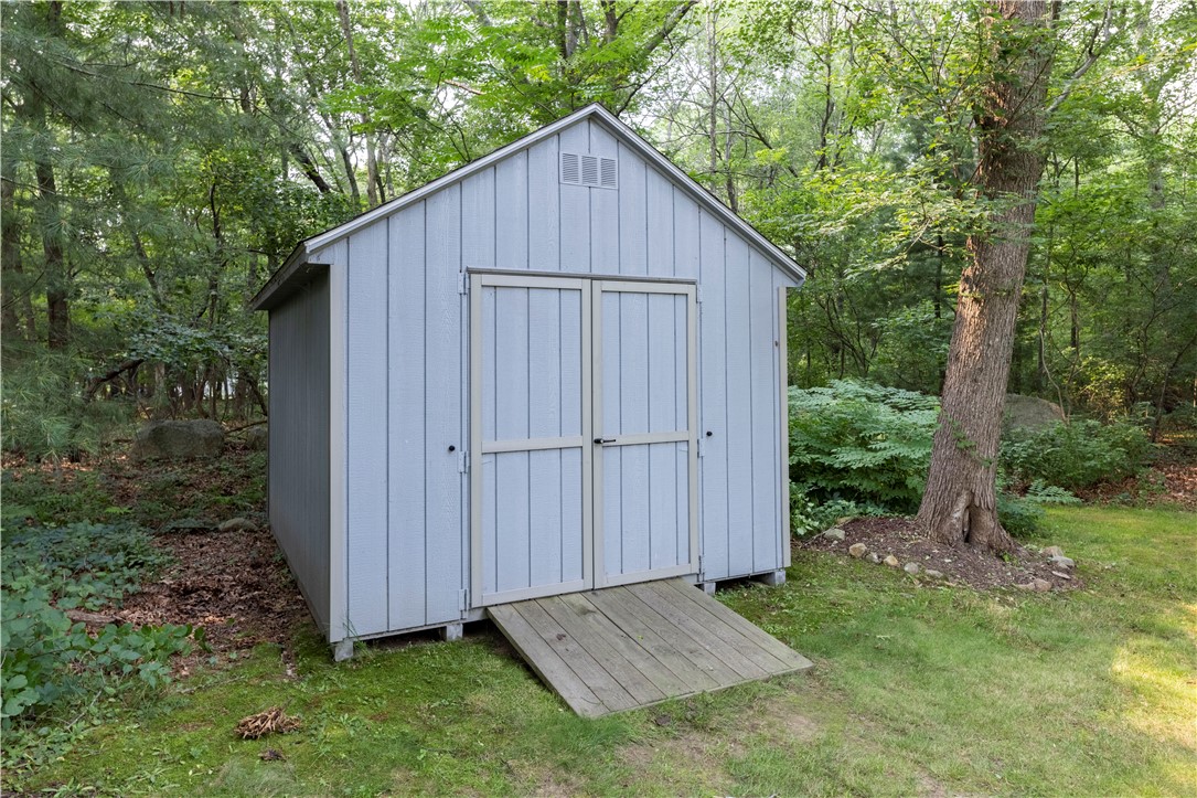 200 Table Rock Road South Kingstown, RI 02879 - Photo 36 of 47