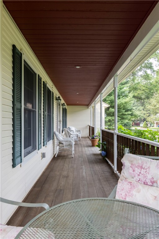 200 Table Rock Road South Kingstown, RI 02879 - Photo 37 of 47