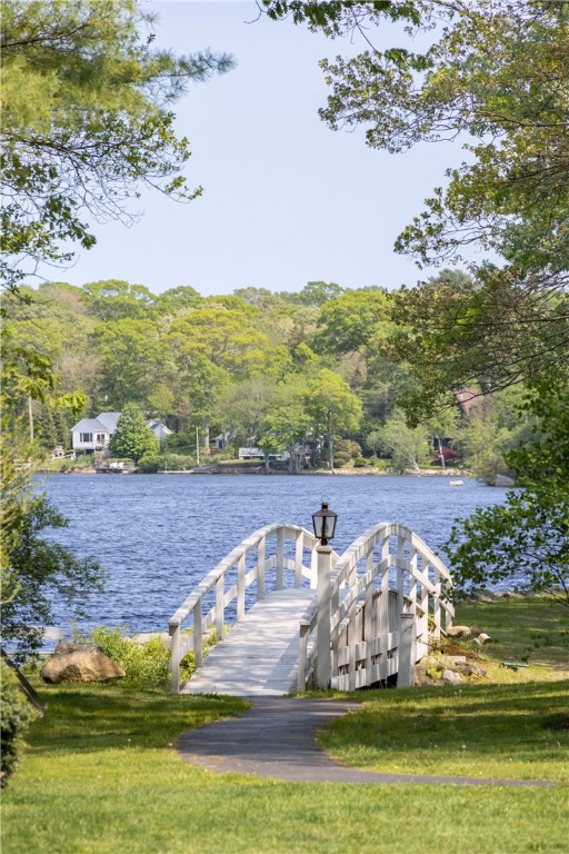 200 Table Rock Road South Kingstown, RI 02879 - Photo 4 of 47