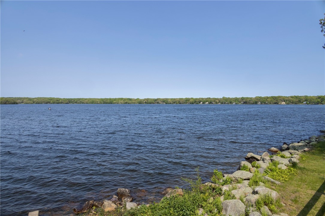 200 Table Rock Road South Kingstown, RI 02879 - Photo 44 of 47