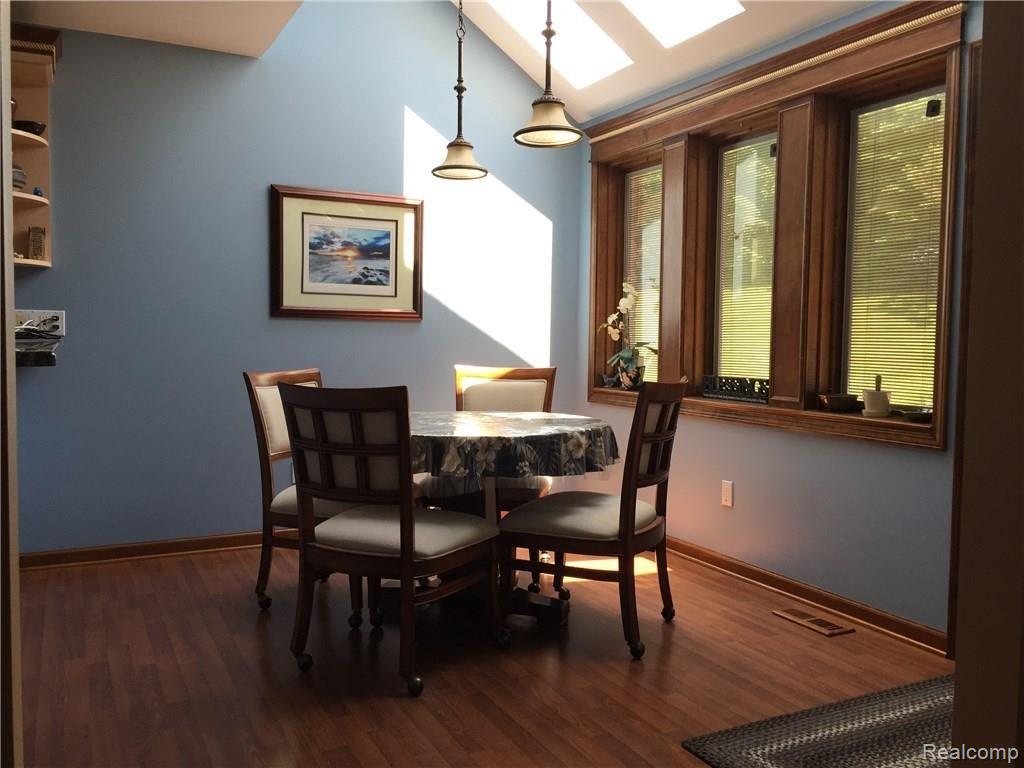 2070 Reagan Drive Rochester, MI 48309 - Photo 5 of 17 7.JPG