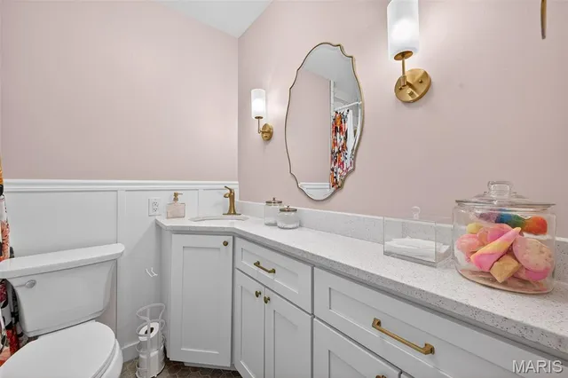 $420,000 | 9756 Wickstrom Terrace, St. Louis, MO 63123