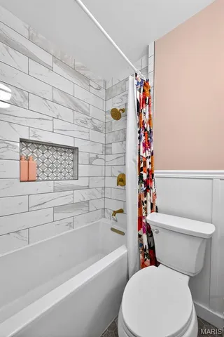 $420,000 | 9756 Wickstrom Terrace, St. Louis, MO 63123