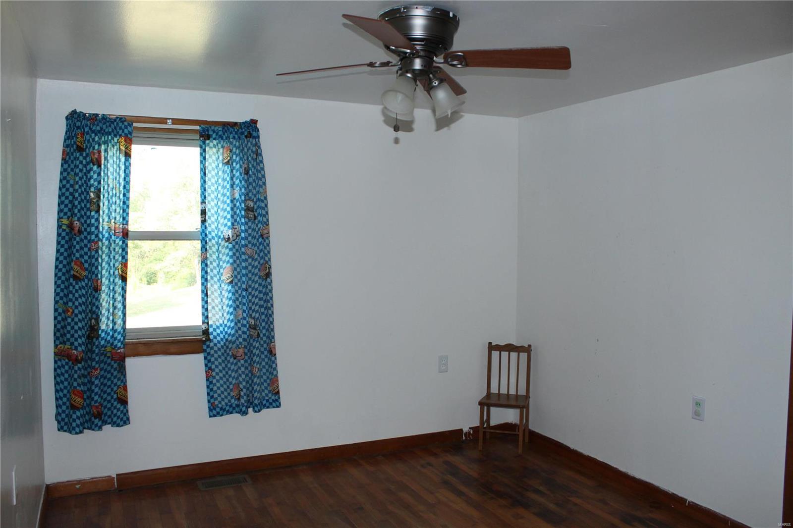 1195 Timberline Road Sorento, IL 62086 - Photo 19 of 31