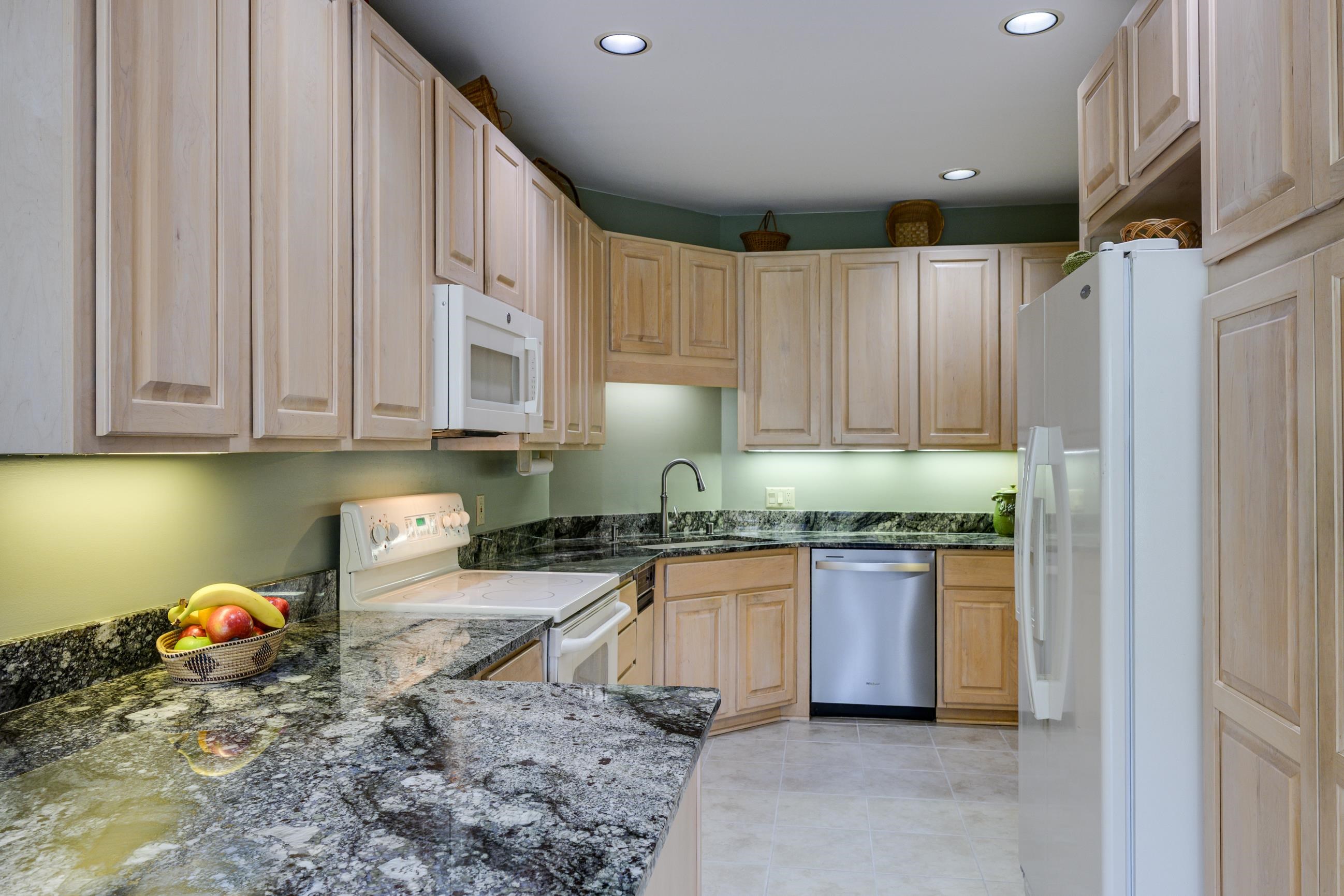 53 Golf Madison, WI 53704 - Photo 28 of 72