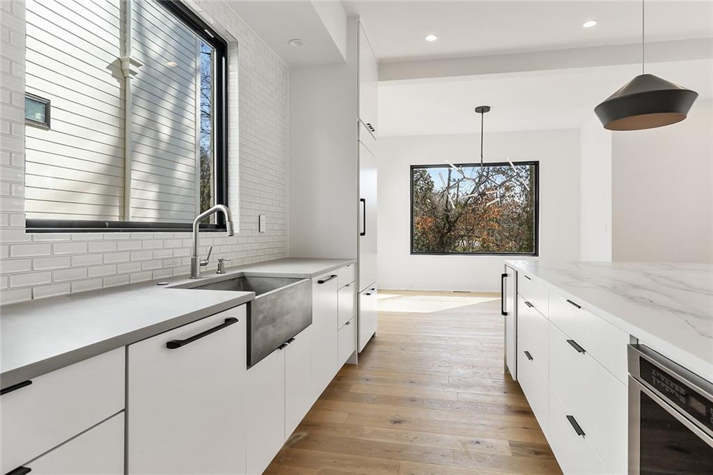 2985 Lookout Place Northeast Atlanta, GA 30305 - Photo 17 of 38