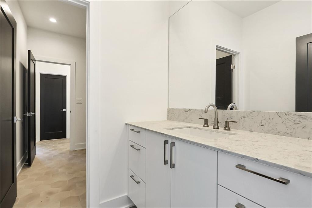 2985 Lookout Place Northeast Atlanta, GA 30305 - Photo 30 of 38
