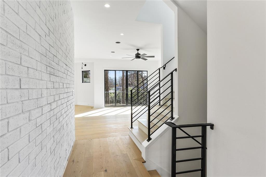 2985 Lookout Place Northeast Atlanta, GA 30305 - Photo 5 of 38