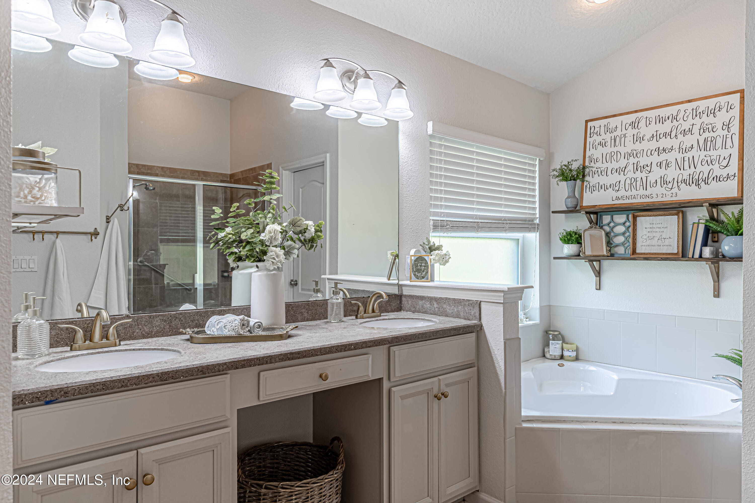 10874 Dunnotar Road Jacksonville, FL 32221 - Photo 26 of 47 OWNERS BATH