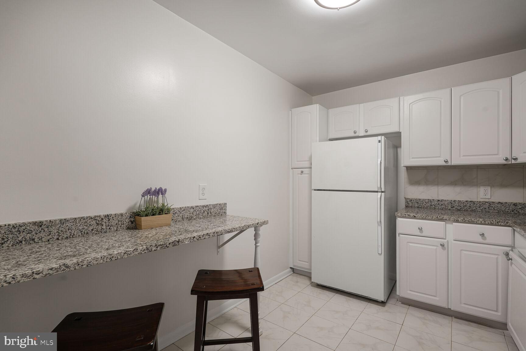5101 River Road, Unit 1106 Bethesda, MD 20816 - Photo 11 of 41