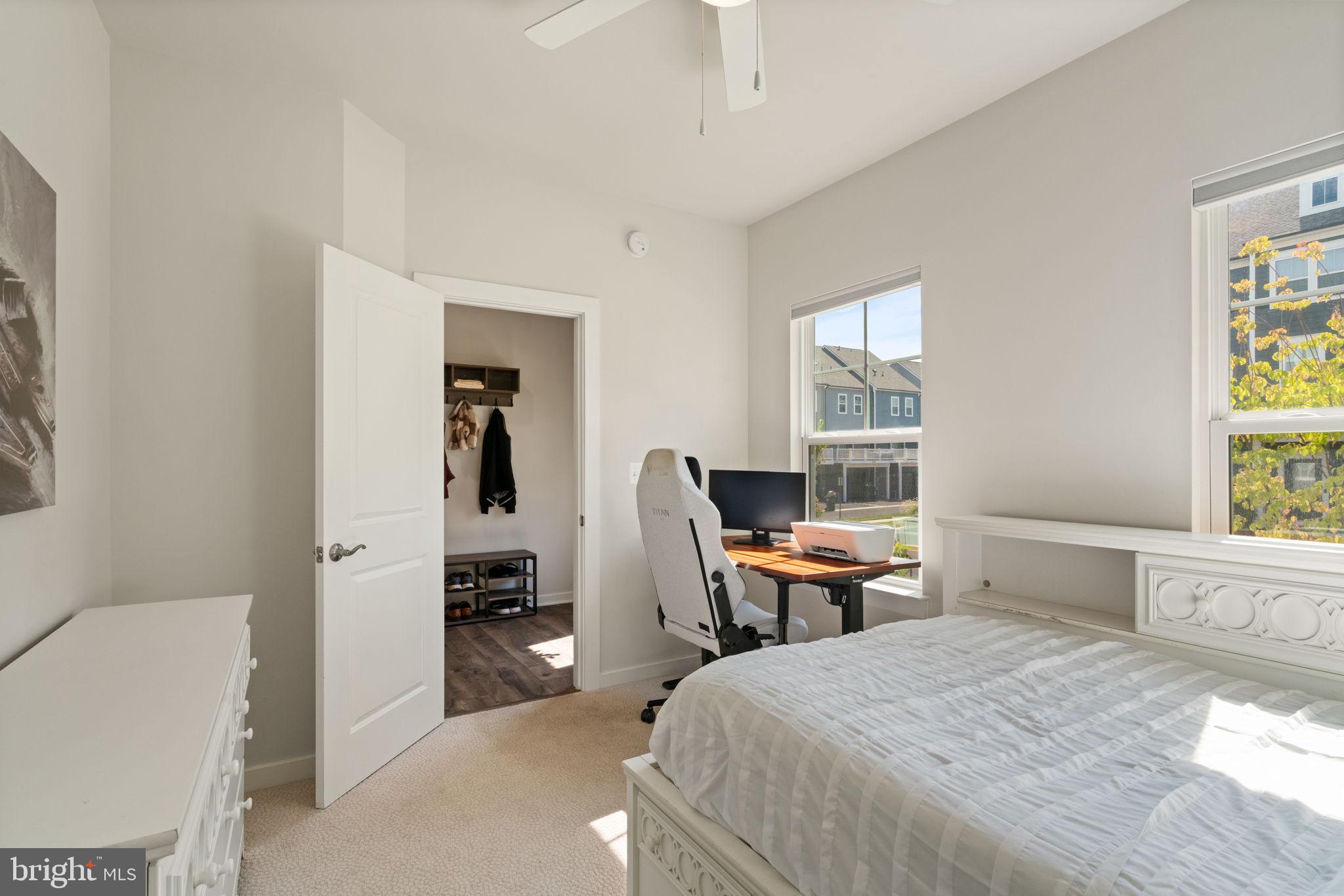 1766 Hickory Woods Road Dumfries, VA 22026 - Photo 9 of 78