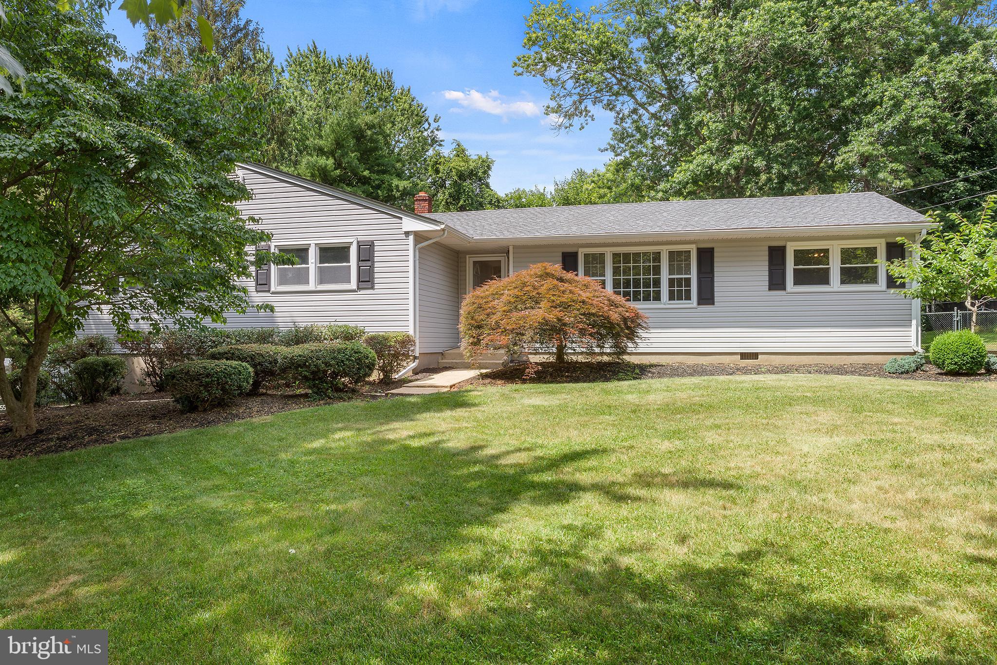 123 Windham Way Freehold, NJ 07728 - Photo 1 of 22 Welcome Home!