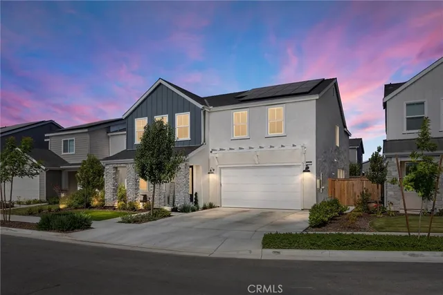 $570,000 | 3310 Spruce Park Way, Shafter, CA 93263