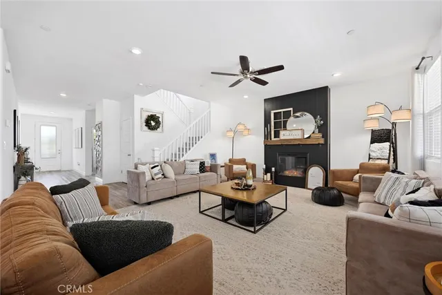 $570,000 | 3310 Spruce Park Way, Shafter, CA 93263